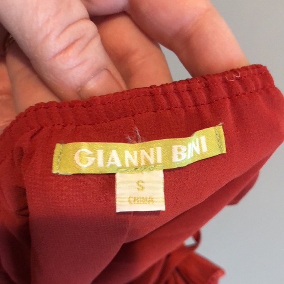 🍁4/$15 Gianni Bini blouse - Picture 12 of 12